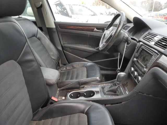 Photo 5 from auction – 2014 VOLKSWAGEN PASSAT SEL with VIN 1VWCN7A30EC038914