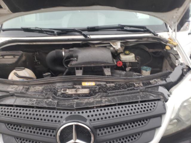 Photo 12 from auction – 2017 MERCEDES-BENZ SPRINTER 3 with VIN WD3PF1CD7HP513535