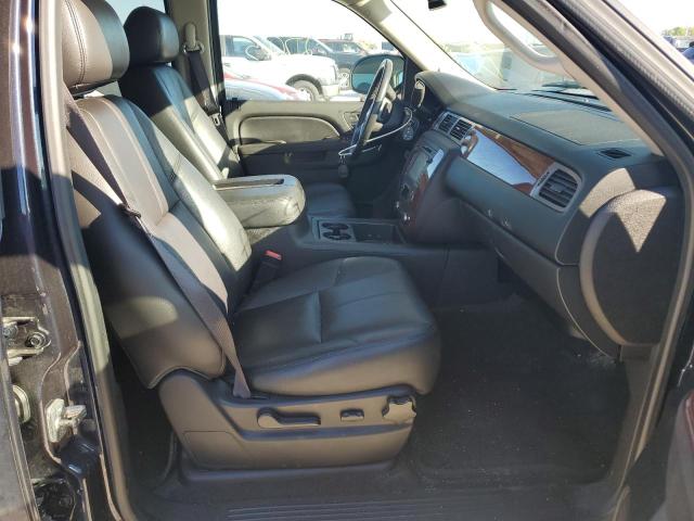Photo 5 from auction – 2013 CHEVROLET SUBURBAN C with VIN 1GNSCJE05DR223786