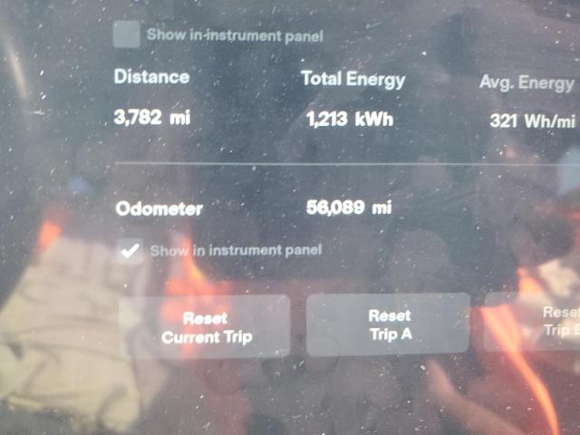 Photo 8 from auction – 2018 TESLA MODEL S with VIN 5YJSA1E21JF264367