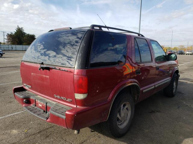 Photo 4 from auction – 2001 CHEVROLET BLAZER with VIN 1GNDT13W91K217106