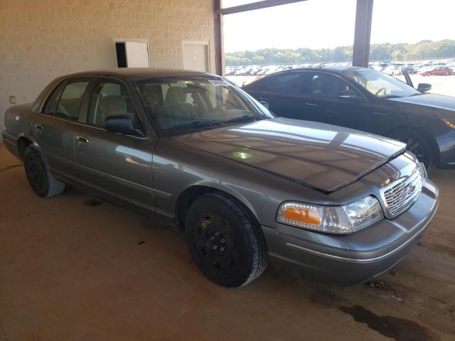 FORD CROWN VICT 2003 with VIN 2FAFP73W33X212661 - Photo from auction