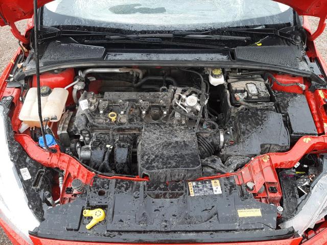 Photo 7 from auction – 2017 FORD FOCUS SE with VIN 1FADP3K21HL330811
