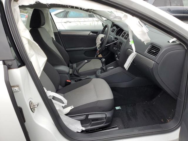 Photo 5 from auction – 2017 VOLKSWAGEN JETTA S with VIN 3VW167AJ3HM413555