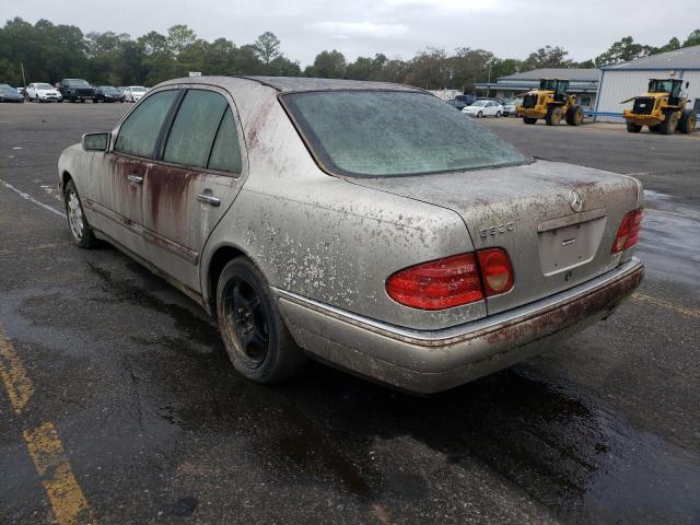 Photo 3 from auction – 1999 MERCEDES-BENZ E 320 with VIN WDBJF65H2XA772524