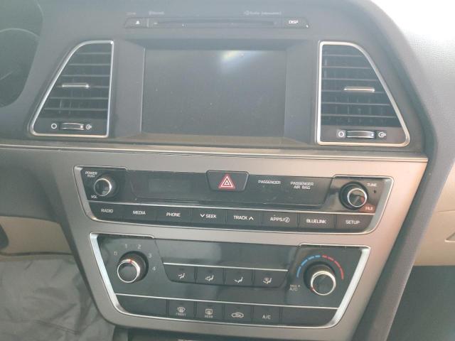 Photo 9 from auction – 2017 HYUNDAI SONATA SE with VIN 5NPE24AF6HH456948