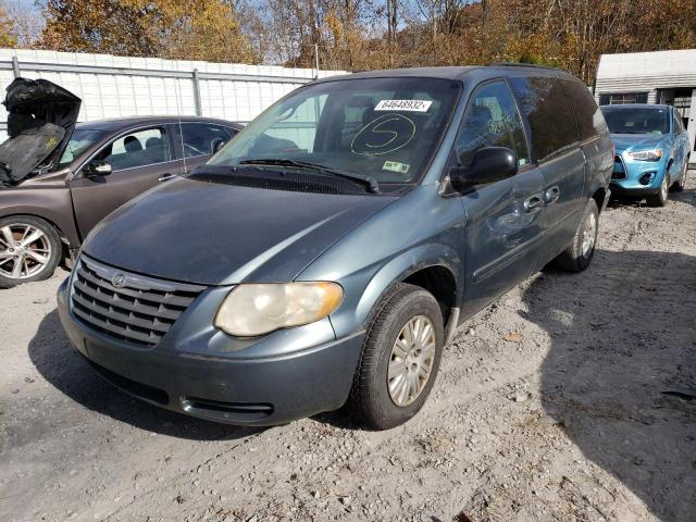 Photo 2 from auction – 2007 CHRYSLER TOWN & COU with VIN 2A4GP44R87R138924