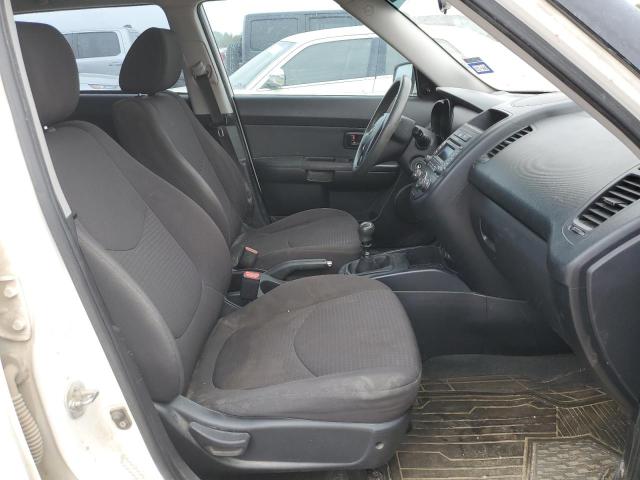 Photo 5 from auction – 2012 KIA SOUL with VIN KNDJT2A55C7413514