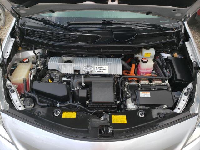 Photo 7 from auction – 2014 TOYOTA PRIUS V with VIN JTDZN3EU8EJ013134