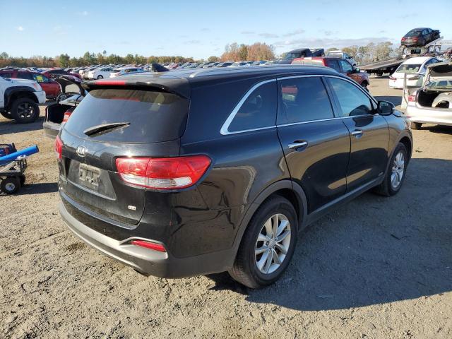 Photo 4 from auction – 2016 KIA SORENTO LX with VIN 5XYPGDA34GG010948