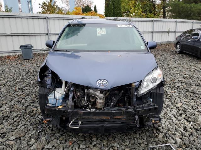 Photo 7 from auction – 2016 TOYOTA SIENNA with VIN 5TDYK3DCXGS755652