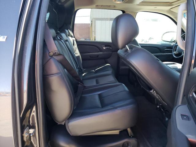 Photo 6 from auction – 2010 CHEVROLET AVALANCHE with VIN 3GNNCFE08AG212349