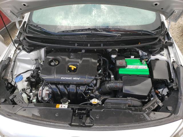 Photo 7 from auction – 2017 KIA FORTE LX with VIN 3KPFK4A71HE118424