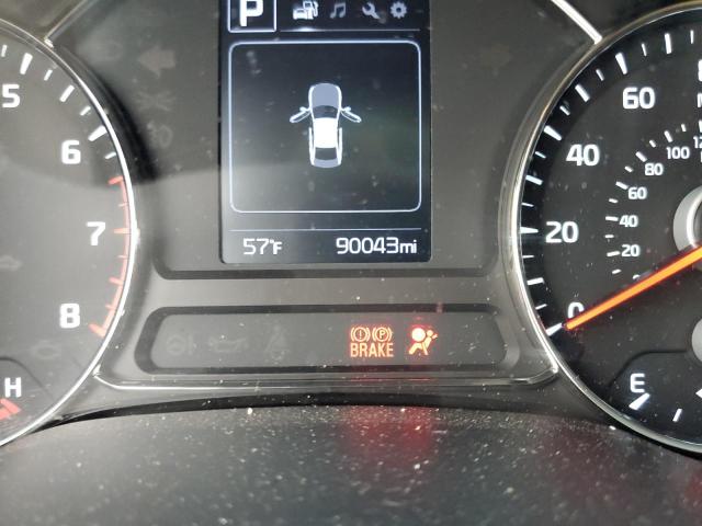 Photo 8 from auction – 2018 KIA FORTE LX with VIN 3KPFL4A73JE244495