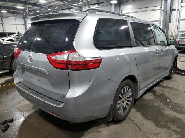 Photo 4 from auction – 2018 TOYOTA SIENNA XLE with VIN 5TDYZ3DC6JS957326