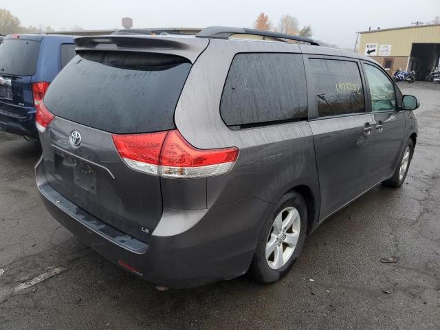 Photo 4 from auction – 2011 TOYOTA SIENNA LE with VIN 5TDKK3DC6BS174101