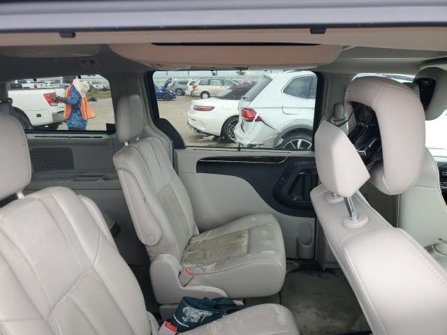 Photo 6 from auction – 2012 CHRYSLER TOWN & COU with VIN 2C4RC1GG4CR140618