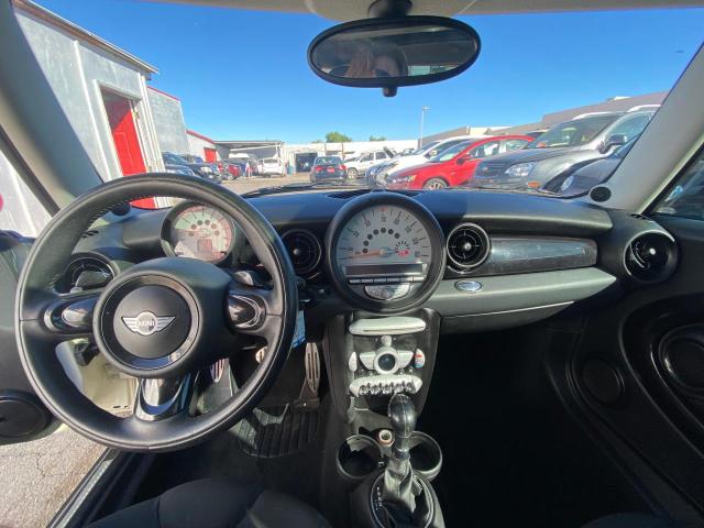 Photo 9 from auction – 2008 MINI COOPER S with VIN WMWMF73598TV33035