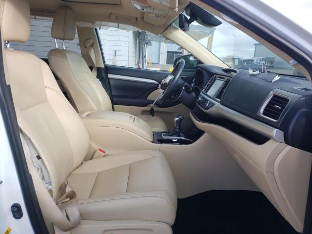 Photo 5 from auction – 2018 TOYOTA HIGHLANDER with VIN 5TDJZRFH3JS819840