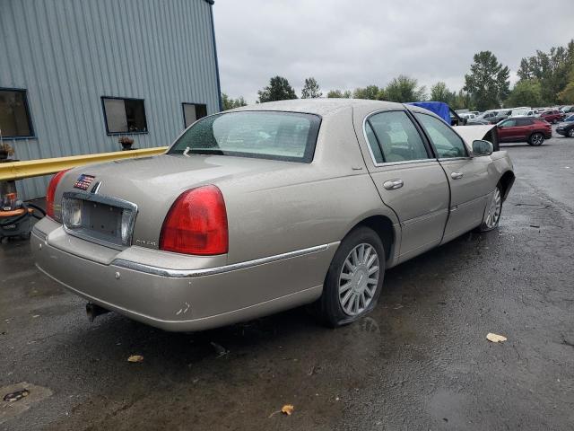 Photo 4 from auction – 2003 LINCOLN TOWN CAR E with VIN 1LNHM81W33Y687324