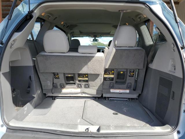 Photo 9 from auction – 2015 TOYOTA SIENNA XLE with VIN 5TDYK3DC9FS539595