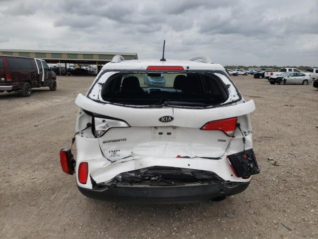 Photo 9 from auction – 2015 KIA SORENTO LX with VIN 5XYKT3A62FG615897