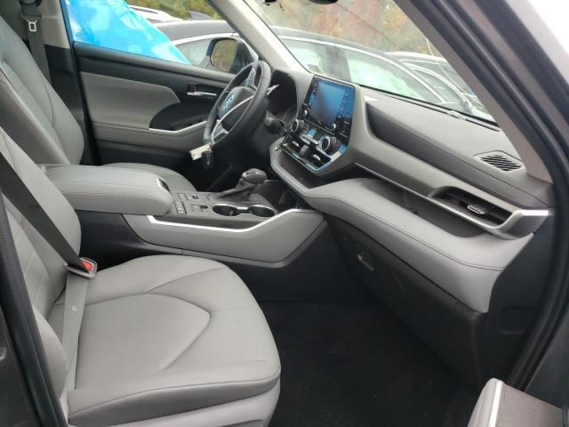 Photo 5 from auction – 2022 TOYOTA HIGHLANDER with VIN 5TDGZRBH5NS584122