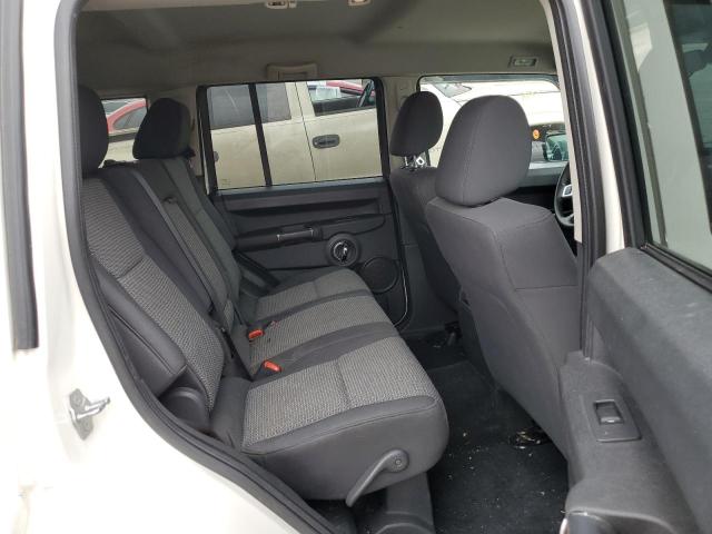 Photo 6 from auction – 2010 JEEP COMMANDER with VIN 1J4RG4GK0AC128153