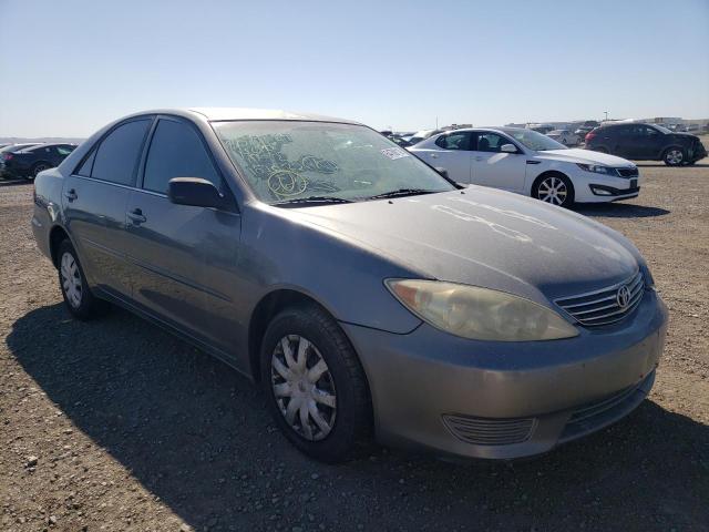 TOYOTA CAMRY LE 2005 with VIN 4T1BE32K05U536923 - Photo from auction