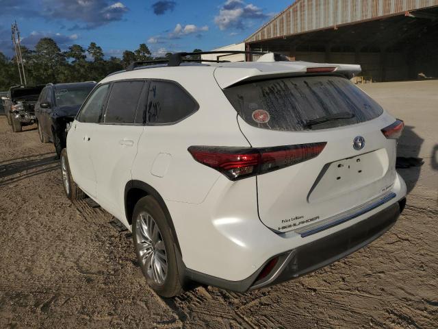 Photo 3 from auction – 2022 TOYOTA HIGHLANDER with VIN 5TDFARAH7NS015423
