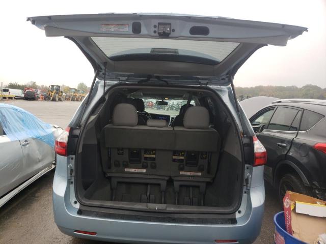 Photo 9 from auction – 2017 TOYOTA SIENNA XLE with VIN 5TDDZ3DC5HS182266