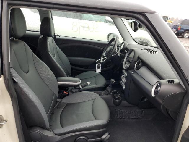 Photo 5 from auction – 2009 MINI COOPER with VIN WMWMF33599TW70051