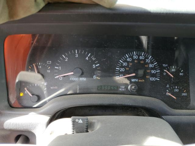 Photo 8 from auction – 2001 JEEP CHEROKEE S with VIN 1J4FF48SX1L594614