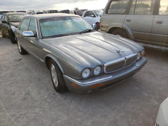 JAGUAR VANDENPLAS 2002 with VIN SAJDA24CX2LF44042 - Photo from auction