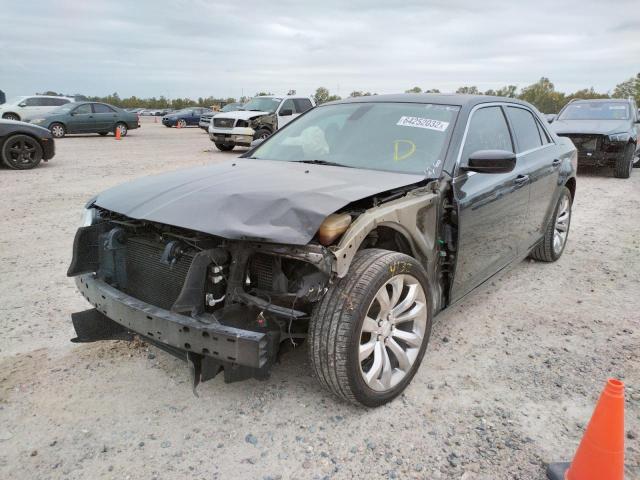 Photo 2 from auction – 2019 CHRYSLER 300 TOURIN with VIN 2C3CCAAG3KH566260