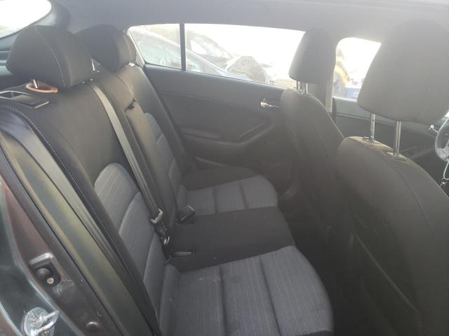 Photo 6 from auction – 2016 KIA FORTE EX with VIN KNAFX5A84G5628337