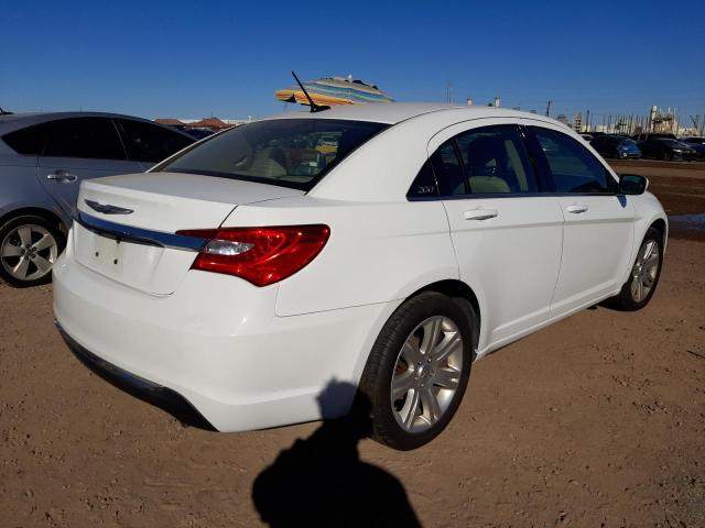Photo 4 from auction – 2012 CHRYSLER 200 TOURIN with VIN 1C3CCBBG9CN139792