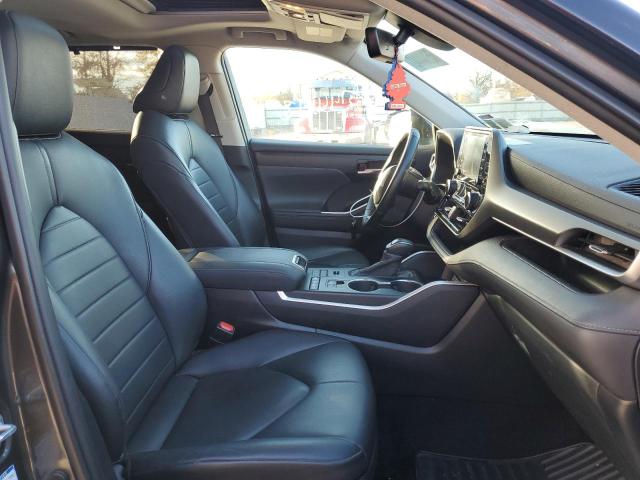 Photo 5 from auction – 2020 TOYOTA HIGHLANDER with VIN 5TDHZRBH7LS015094