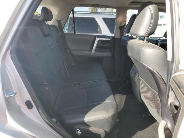 Photo 6 from auction – 2013 TOYOTA 4RUNNER SR with VIN JTEBU5JR0D5130937