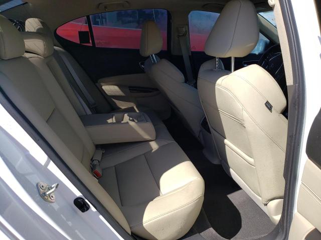 Photo 6 from auction – 2018 ACURA TLX with VIN 19UUB1F37JA002117
