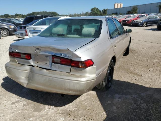 Photo 4 from auction – 1998 TOYOTA CAMRY with VIN 4T1BG22K5WU330079