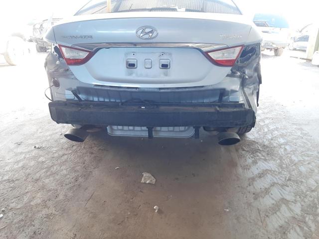 Photo 9 from auction – 2011 HYUNDAI SONATA SE with VIN 5NPEC4AC6BH085624