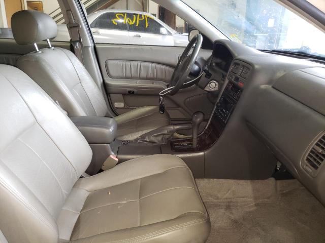 Photo 5 from auction – 1999 INFINITI I30 with VIN JNKCA21A0XT752348