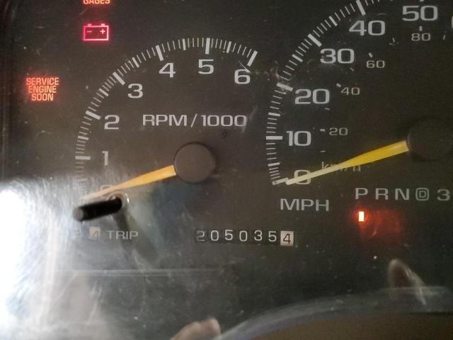 Photo 8 from auction – 1997 CHEVROLET SUBURBAN with VIN 3GNFK16R8VG130232