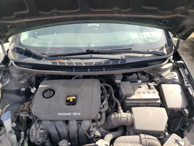 Photo 7 from auction – 2017 KIA FORTE LX with VIN 3KPFK4A72HE025671