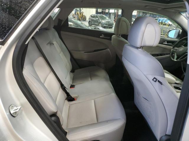 Photo 6 from auction – 2017 HYUNDAI TUCSON LIM with VIN KM8J3CA25HU567849
