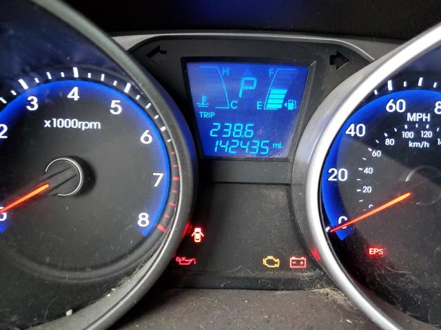 Photo 8 from auction – 2012 HYUNDAI TUCSON with VIN KM8JU3AC0CU409482