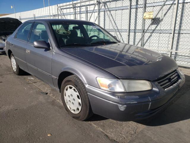 TOYOTA CAMRY CE 1997 with VIN 4T1BG22K9VU175289 - Photo from auction