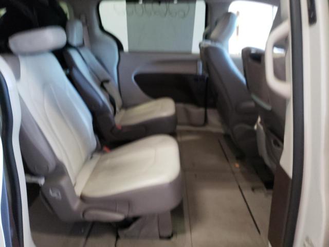 Photo 6 from auction – 2017 CHRYSLER PACIFICA T with VIN 2C4RC1EG8HR747583