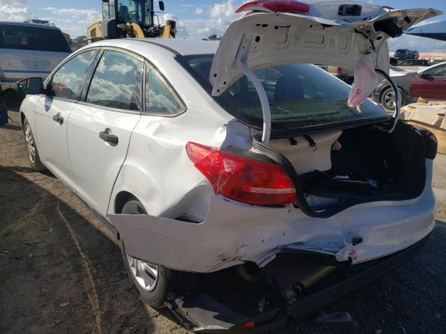 Photo 3 from auction – 2015 FORD FOCUS S with VIN 1FADP3E23FL311685